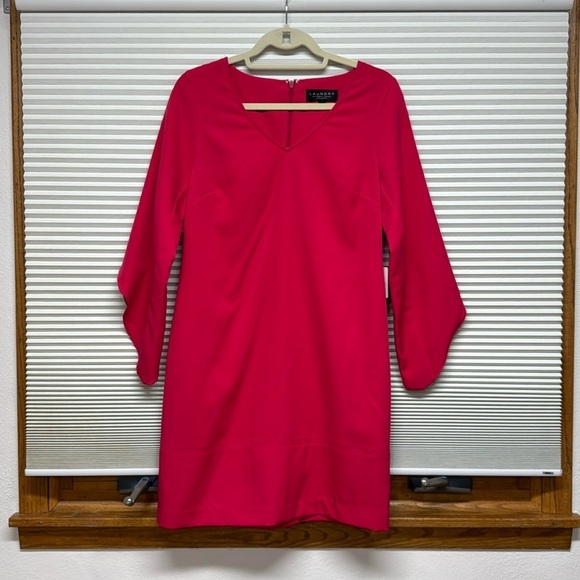 Laundry by Shelli Segal NWT Pink Fiesta Bell Sleeve V Neck Shift Dress Size 6 - Picture 1 of 7